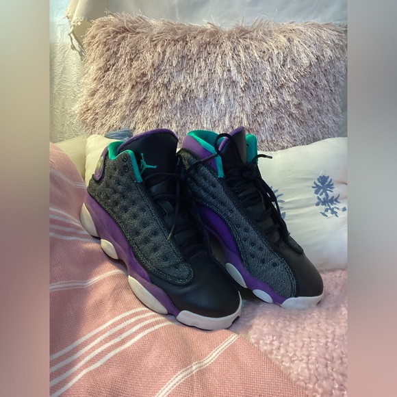 Nike Air Jordan Retro 13 Violet Teal Sneakers